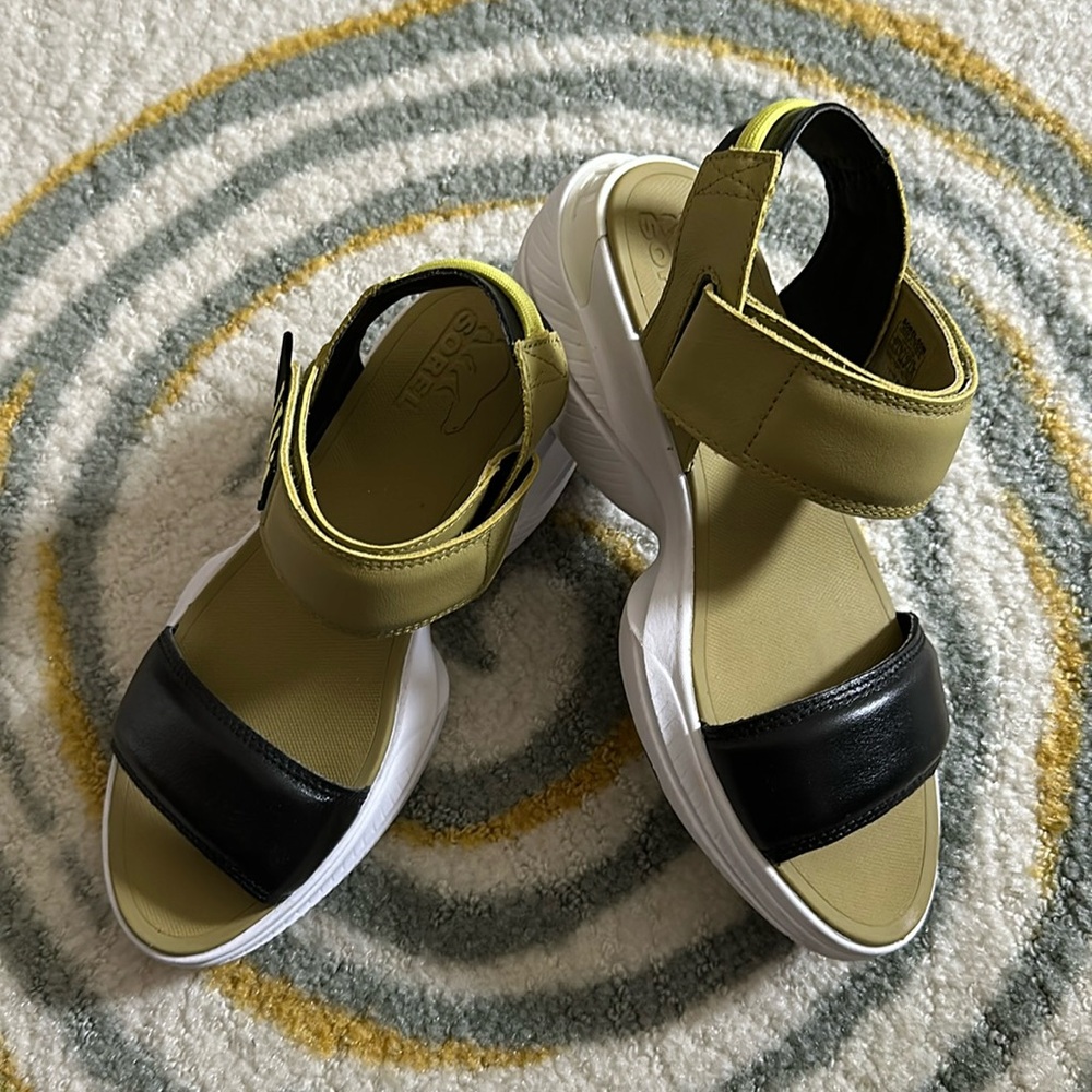 Sorel Women's Explorer Blitz Stride Sandal Size 7 - Green - NEW